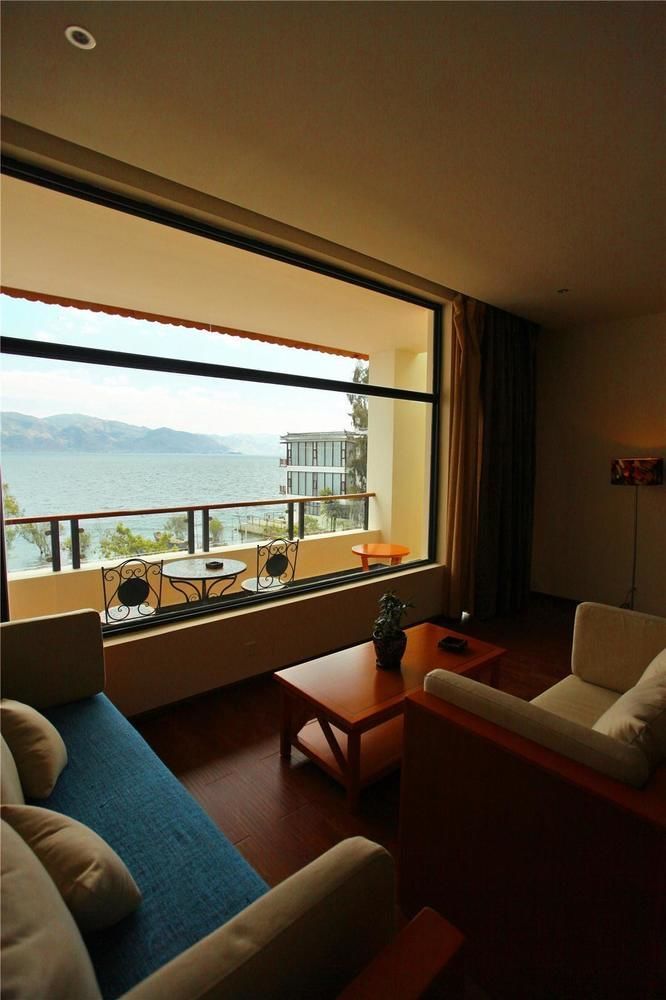 Magpies Habitat Erhai Resort Hotel Dengchuan 外观 照片