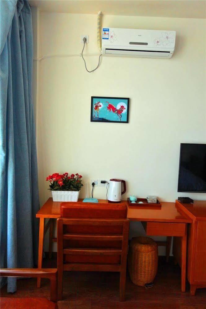 Magpies Habitat Erhai Resort Hotel Dengchuan 外观 照片